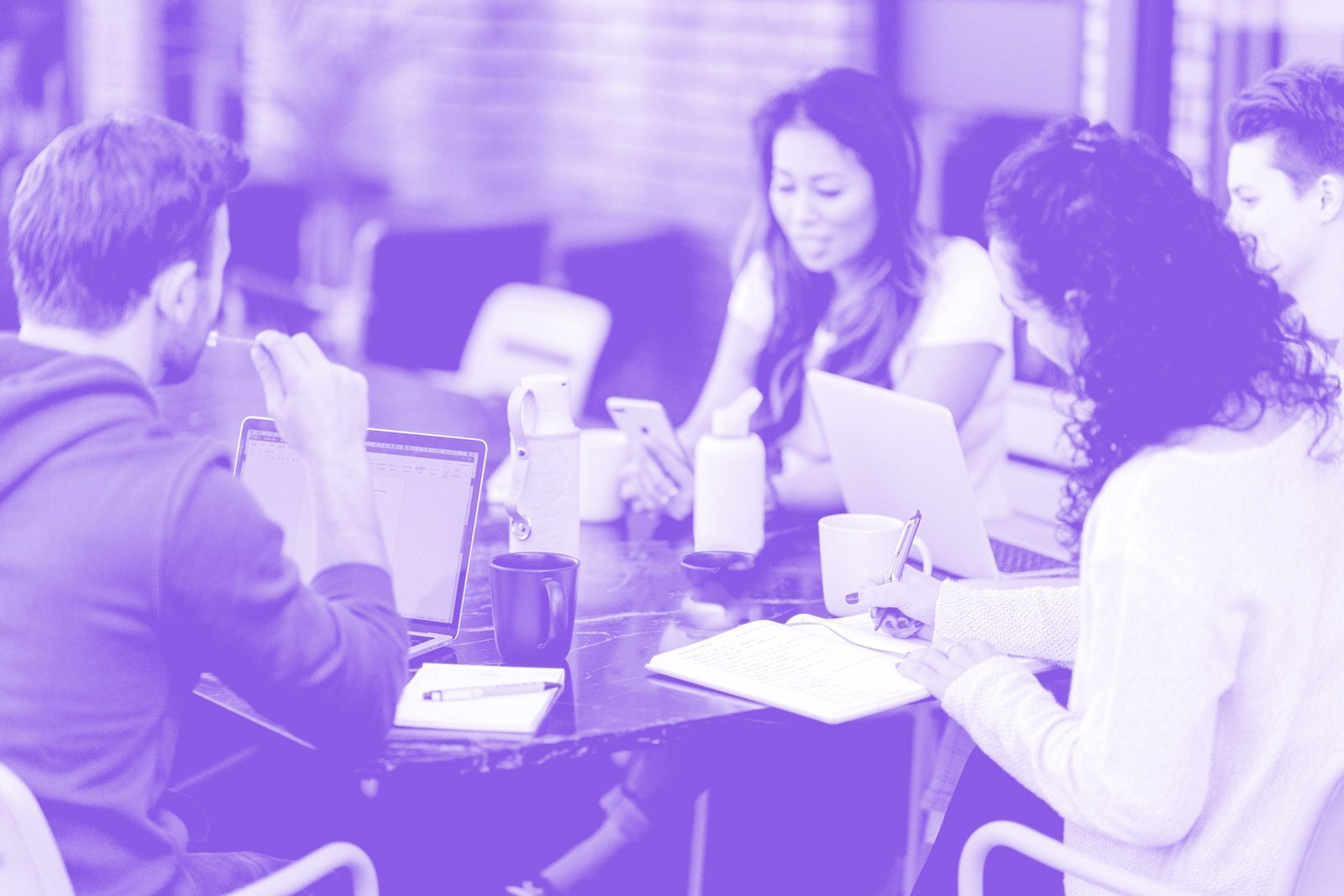 Estrategias Avanzadas y Secretos